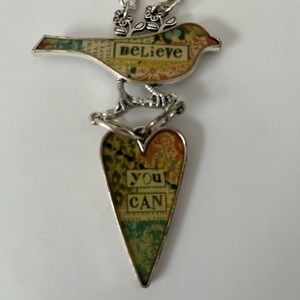 Pretty plunder necklace